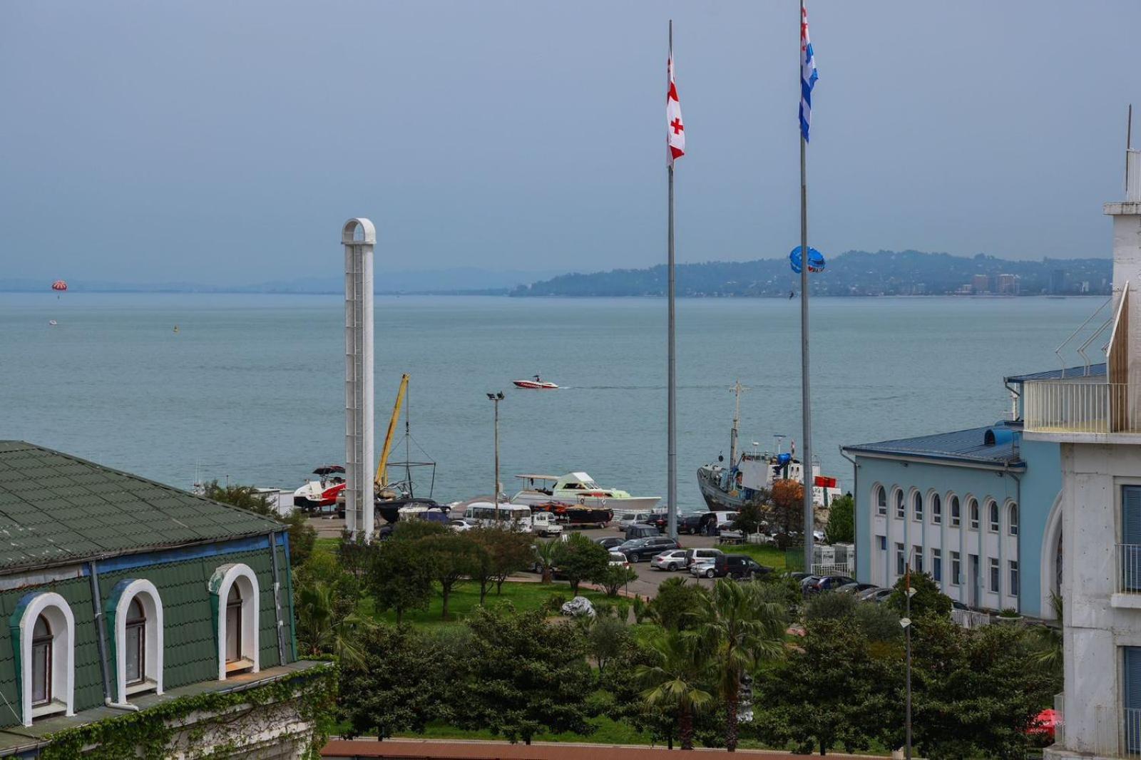 Bel Mare Boutique Hotel Batumi Exterior photo